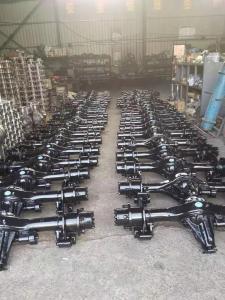 帶差速鎖的前后橋，鉗式剎車(chē)